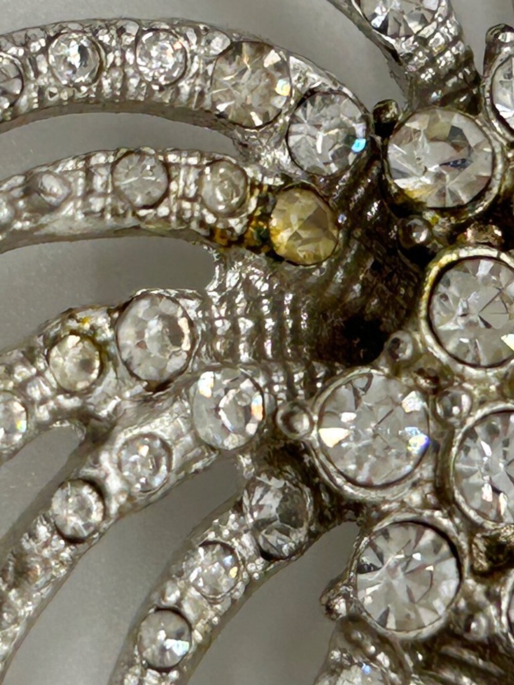 Vintage Silvertone Brooch Sunburst Starburst Swirl Rhinestone Retro Mid-Century - Picture 4 of 16